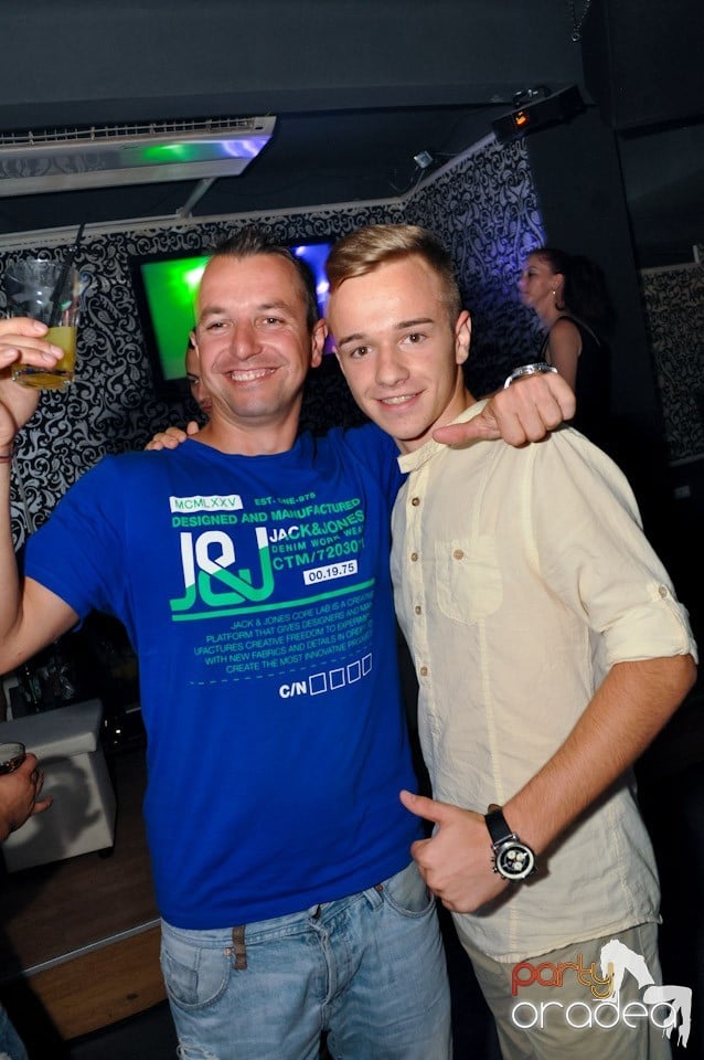 Petrecere alături de Blaga, 