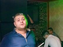 Petrecere alături de Blaga