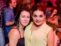 Petrecere alături de Blaga