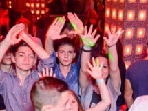 Petrecere alături de Blaga