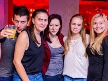 Petrecere alături de Blaga