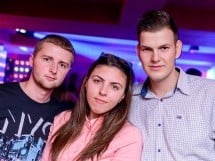 Petrecere alături de Blaga