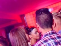 Petrecere alături de Blaga