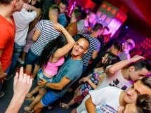 Petrecere alături de Blaga