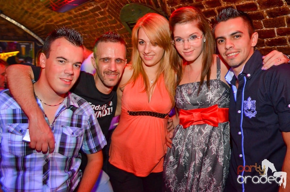 Petrecere Beer Night în Club Escape, 