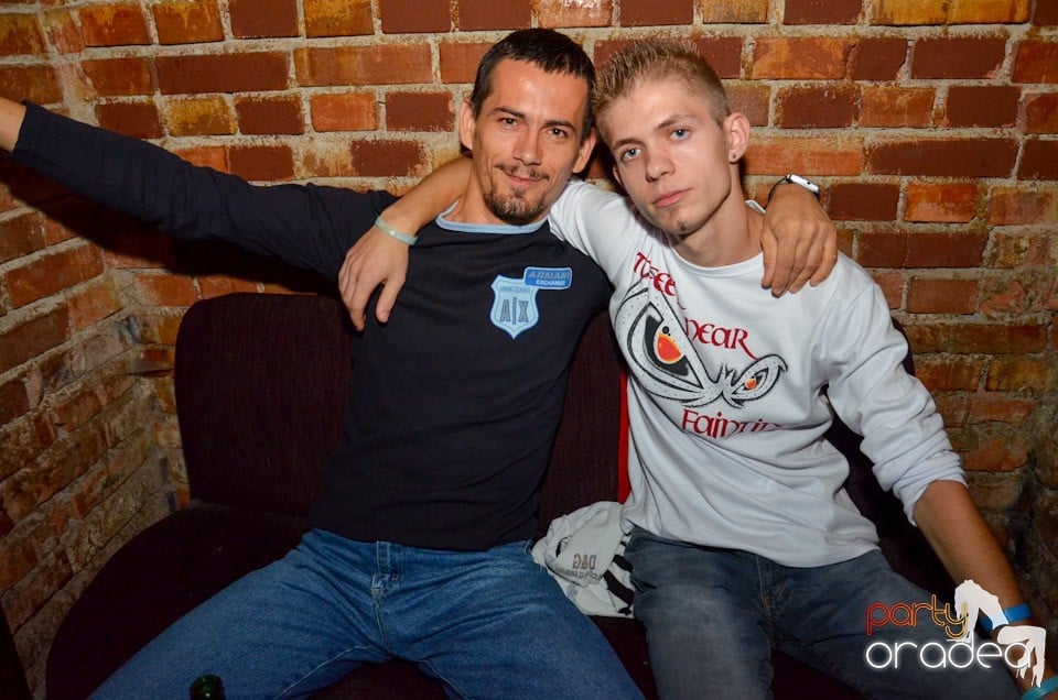 Petrecere Beer Night în Club Escape, 