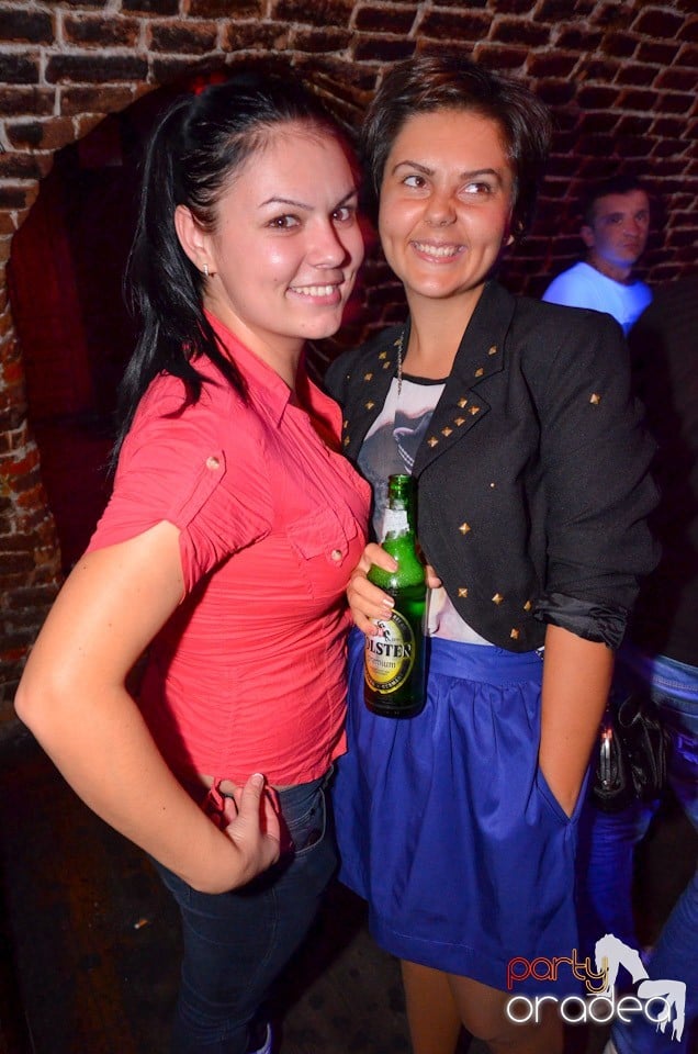 Petrecere Beer Night în Club Escape, 