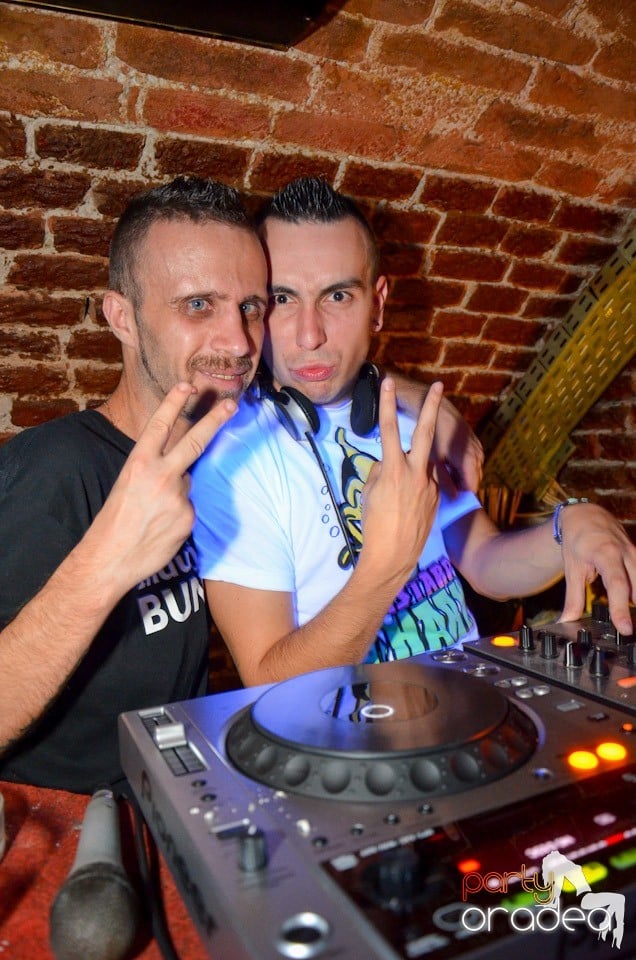 Petrecere Beer Night în Club Escape, 