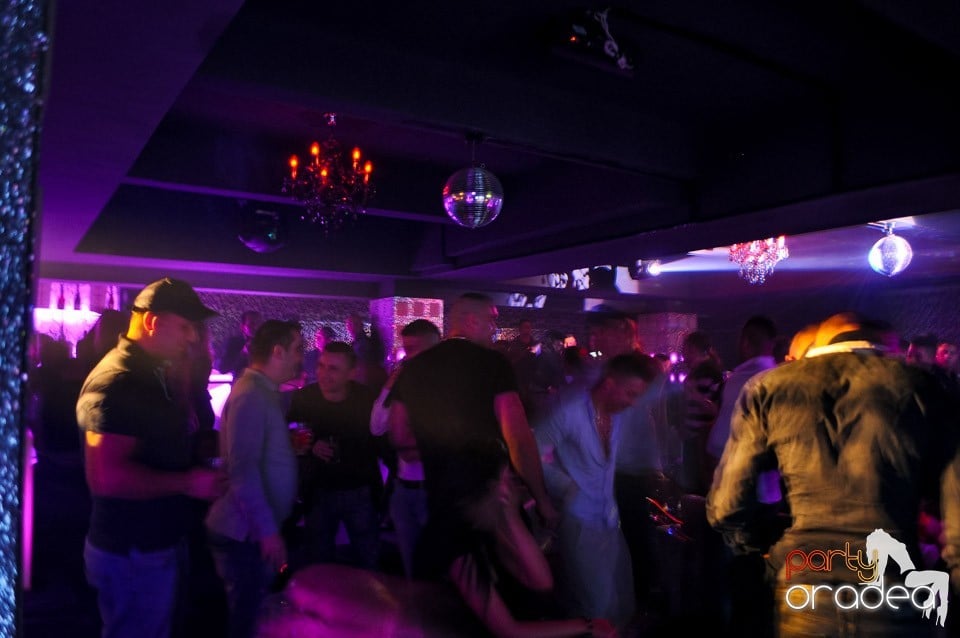 Petrecere cu Blaga de la Oradea în Club Life,