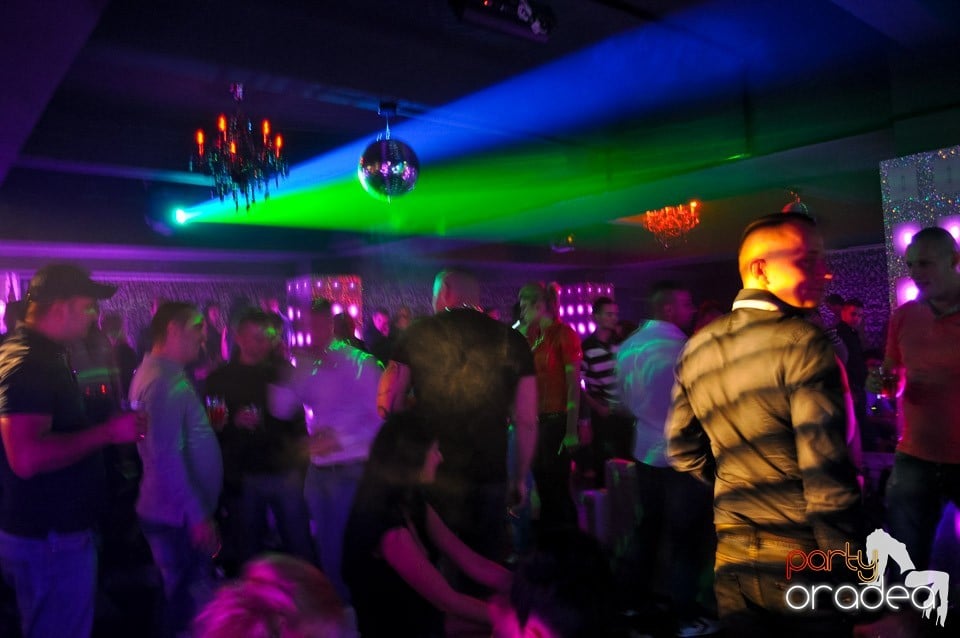 Petrecere cu Blaga de la Oradea în Club Life,