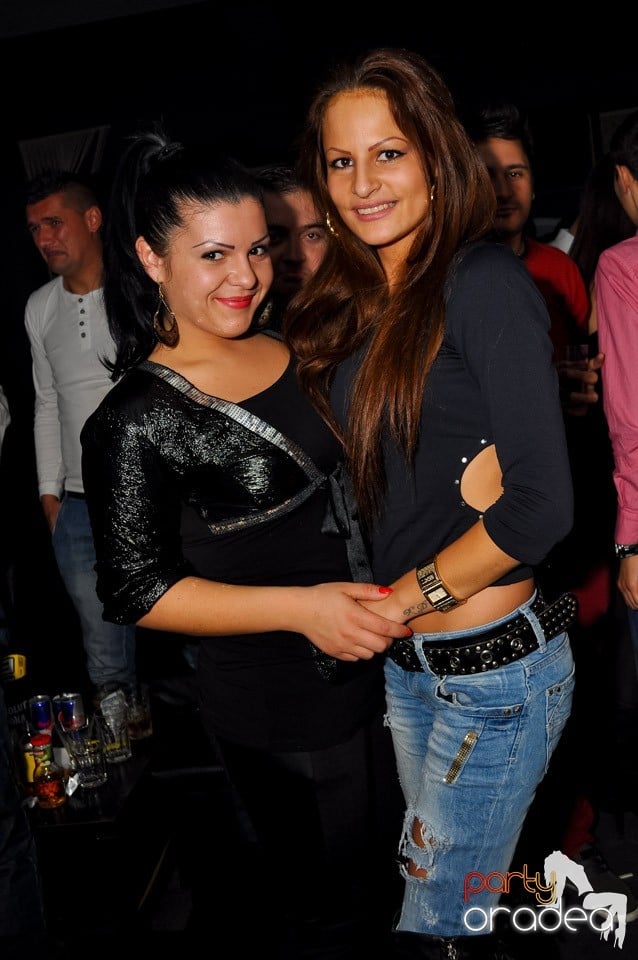 Petrecere cu Blaga de la Oradea în Club Life,
