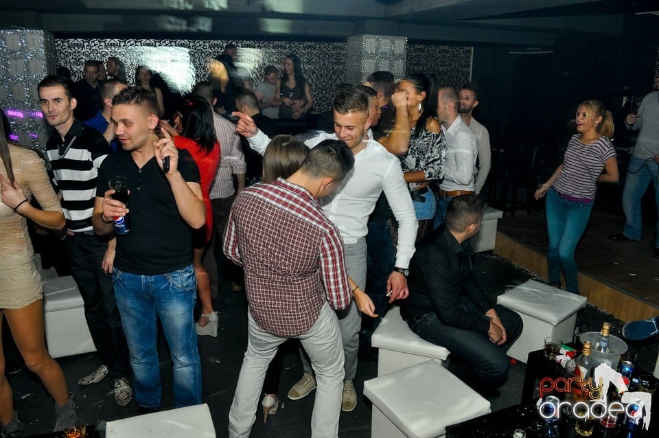 Petrecere cu Blaga de la Oradea în Club Life, 