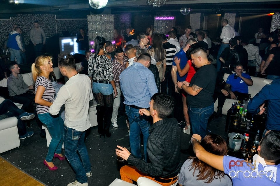 Petrecere cu Blaga de la Oradea în Club Life,