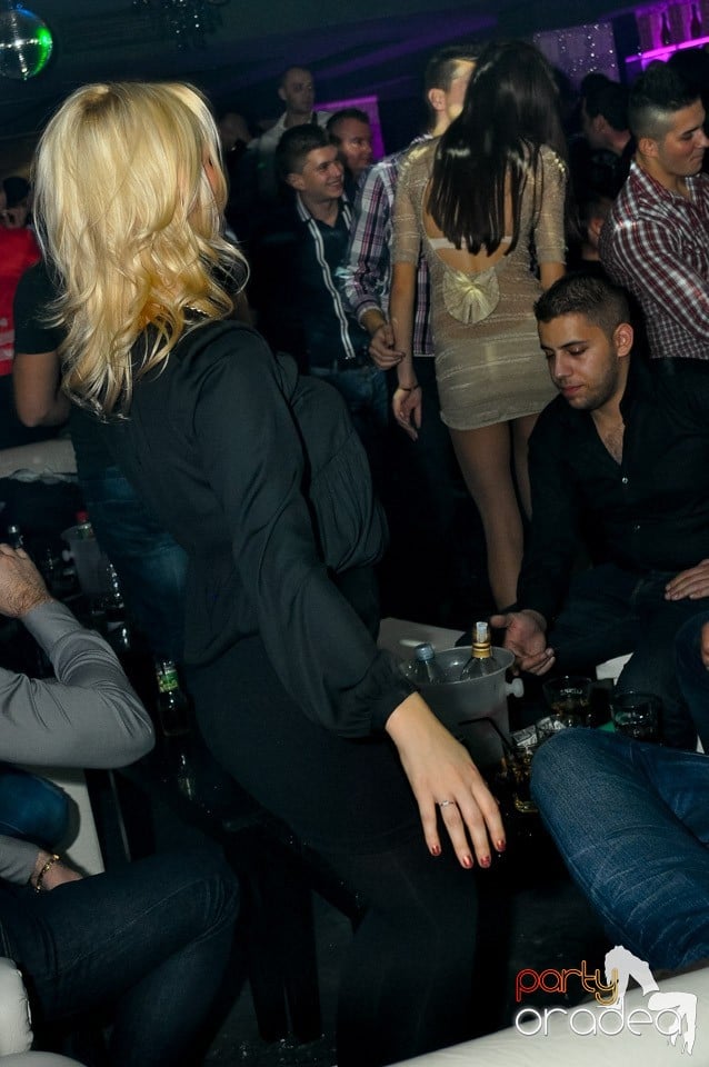 Petrecere cu Blaga de la Oradea în Club Life,