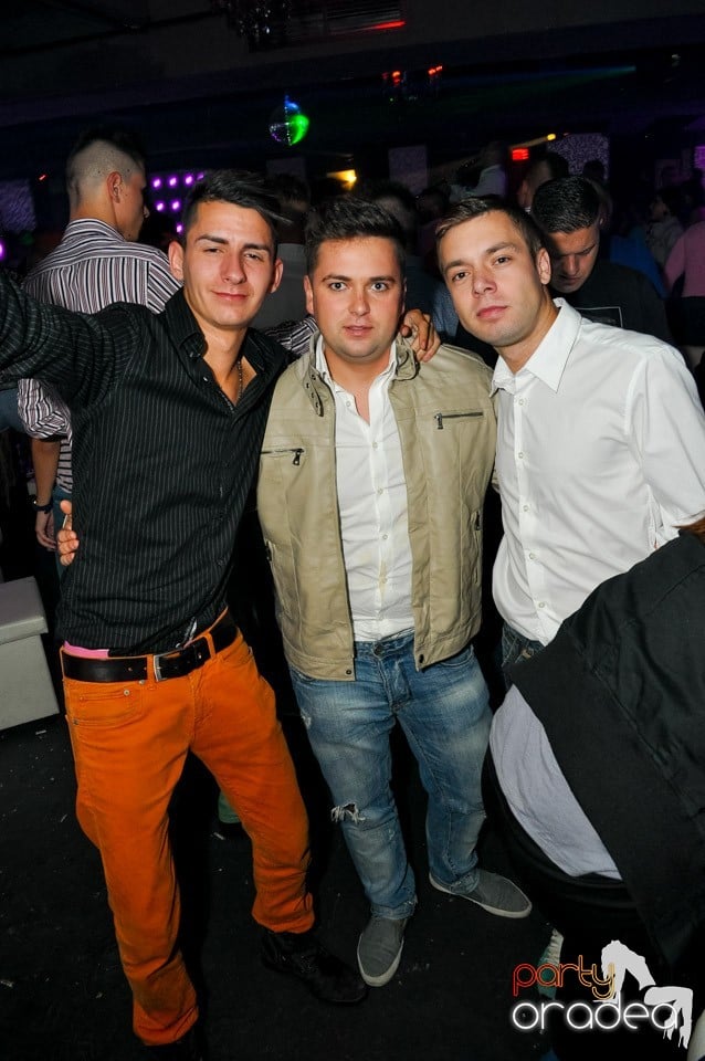 Petrecere cu Blaga de la Oradea în Club Life,