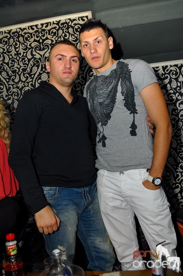 Petrecere cu Blaga de la Oradea în Club Life,