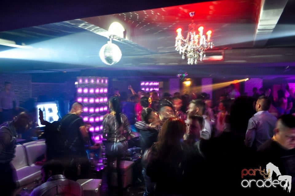 Petrecere cu Blaga de la Oradea în Club Life, 