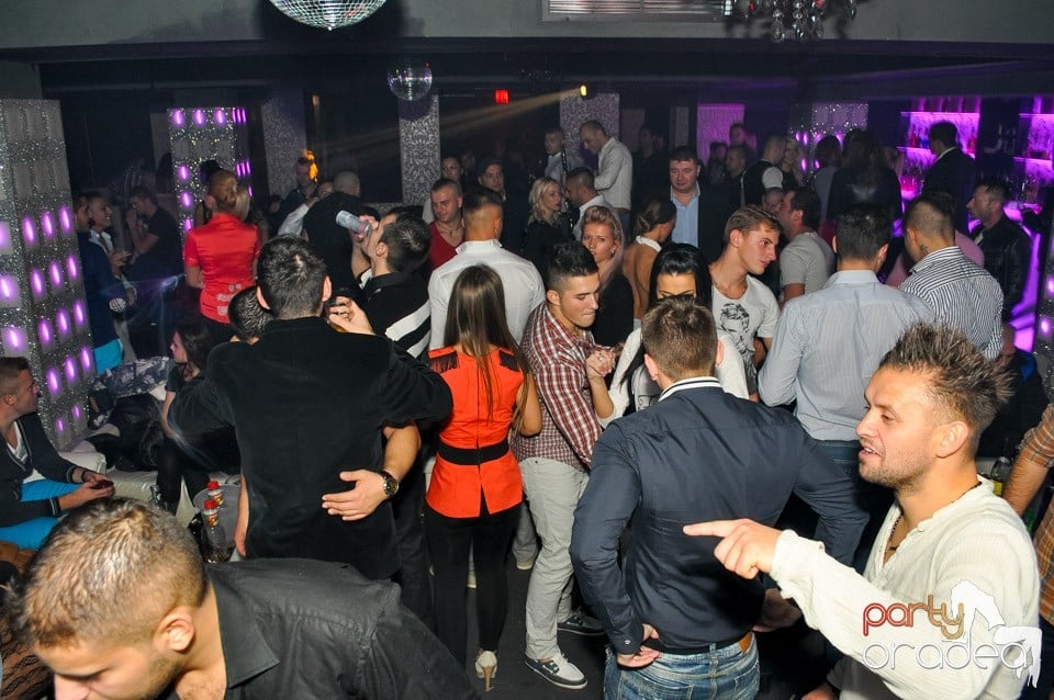 Petrecere cu Blaga de la Oradea în Club Life,