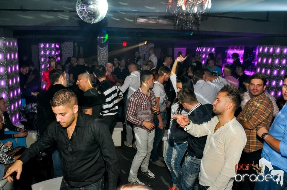 Petrecere cu Blaga de la Oradea în Club Life,