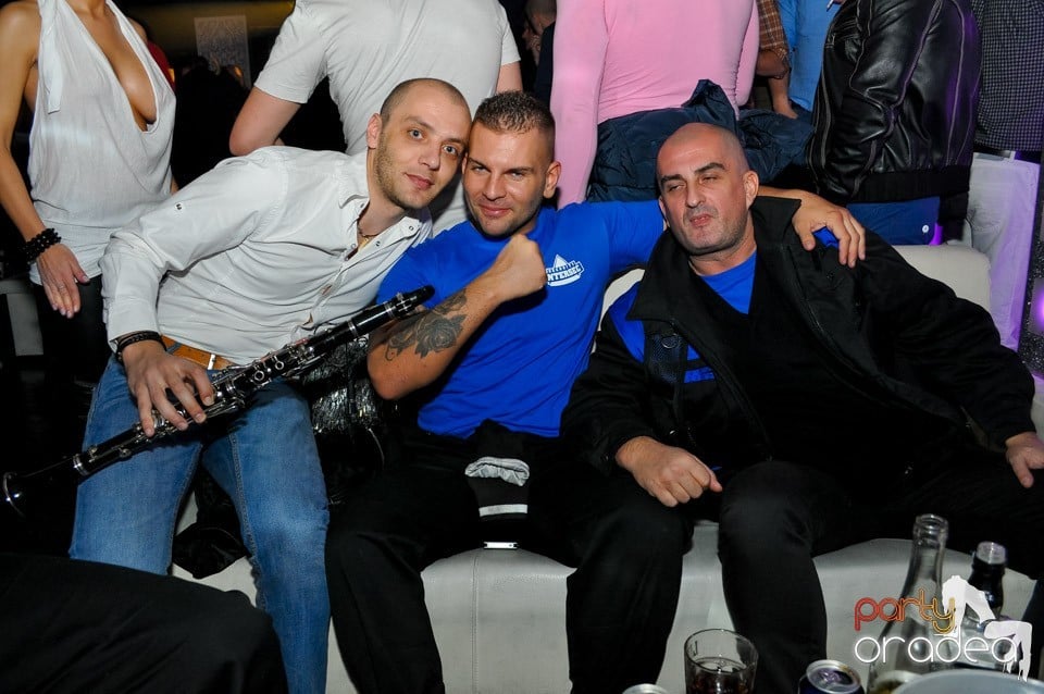 Petrecere cu Blaga de la Oradea în Club Life, 