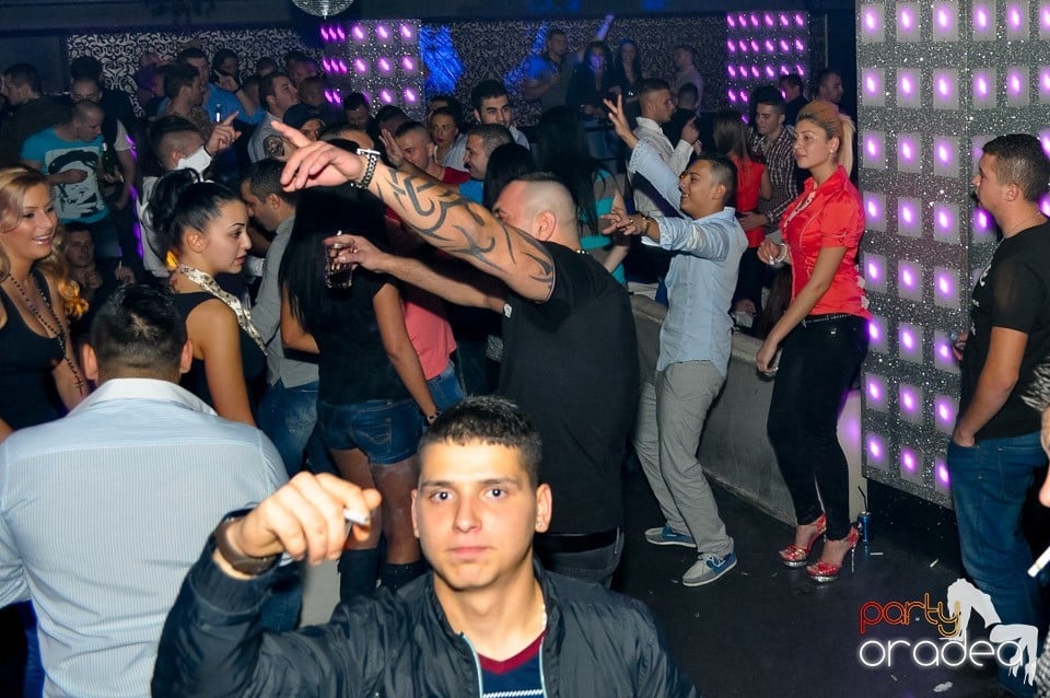 Petrecere cu Blaga de la Oradea în Club Life, 