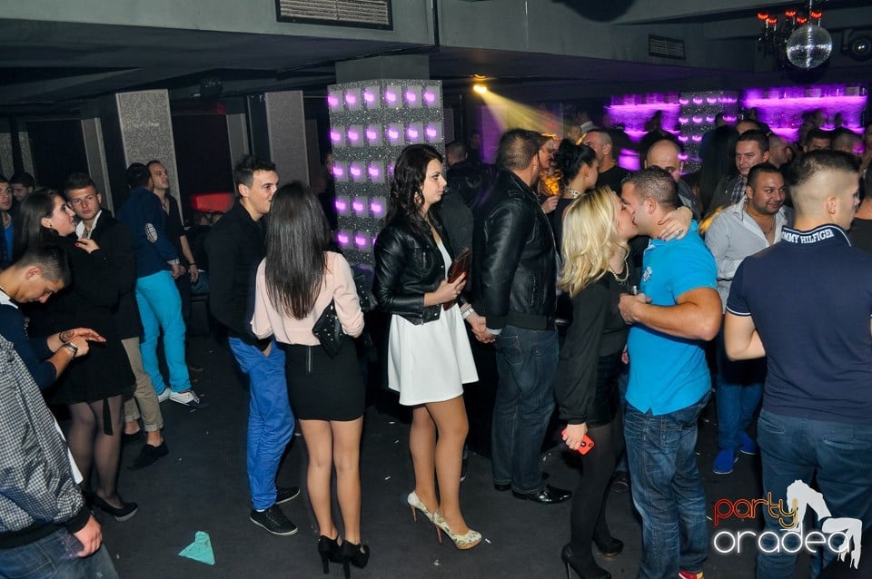 Petrecere cu Blaga de la Oradea în Club Life,