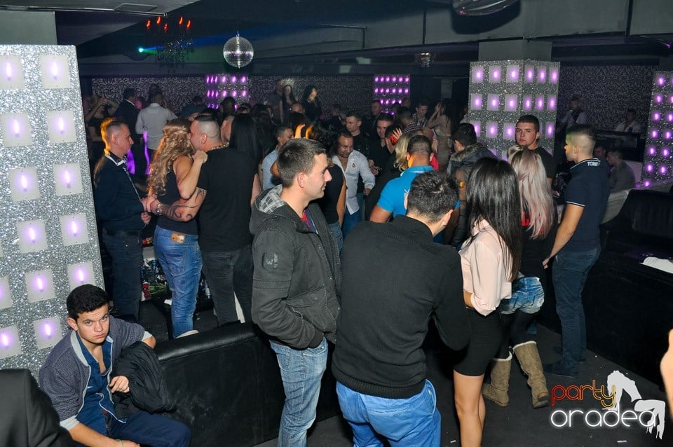 Petrecere cu Blaga de la Oradea în Club Life, 