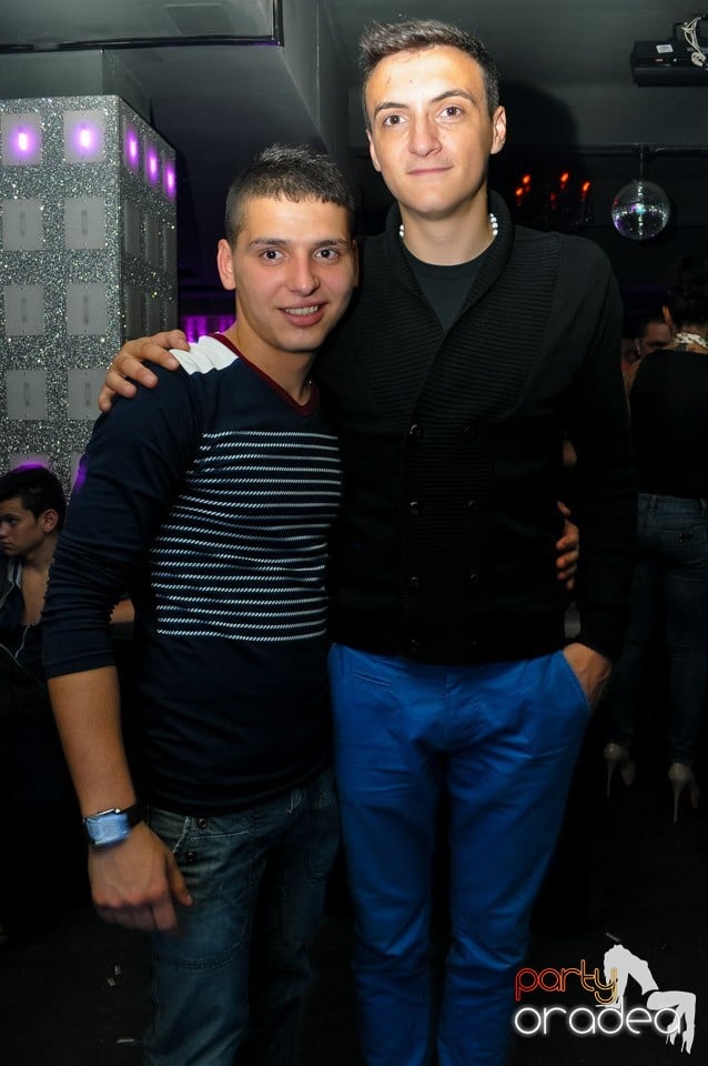 Petrecere cu Blaga de la Oradea în Club Life,