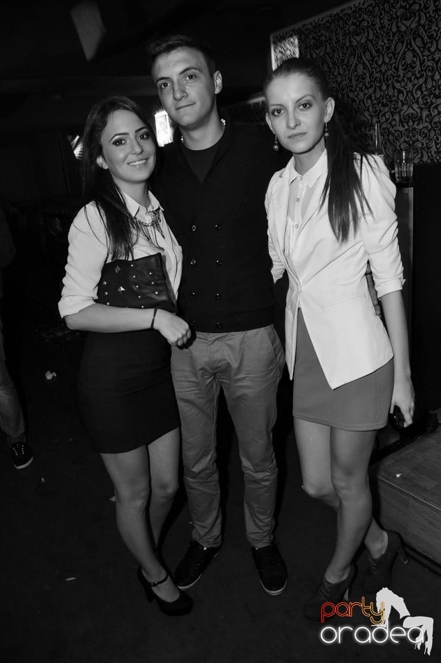 Petrecere cu Blaga de la Oradea în Club Life,