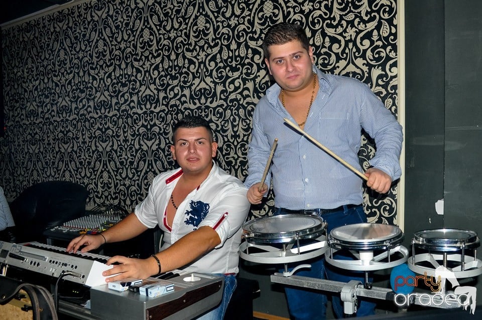 Petrecere cu Blaga de la Oradea în Club Life,