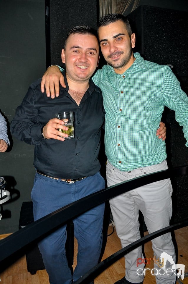 Petrecere cu Blaga de la Oradea în Club Life,