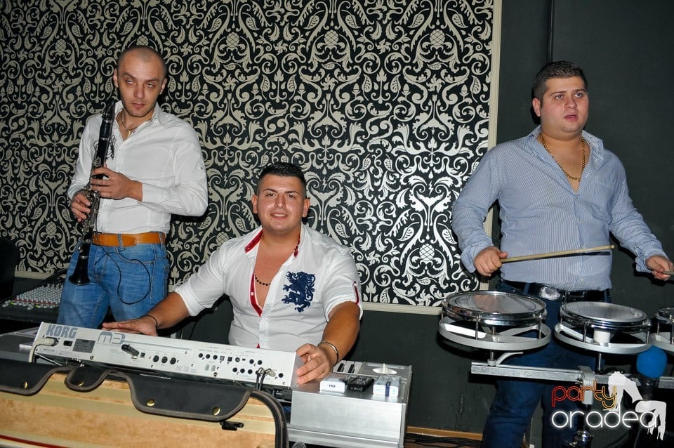 Petrecere cu Blaga de la Oradea în Club Life, 