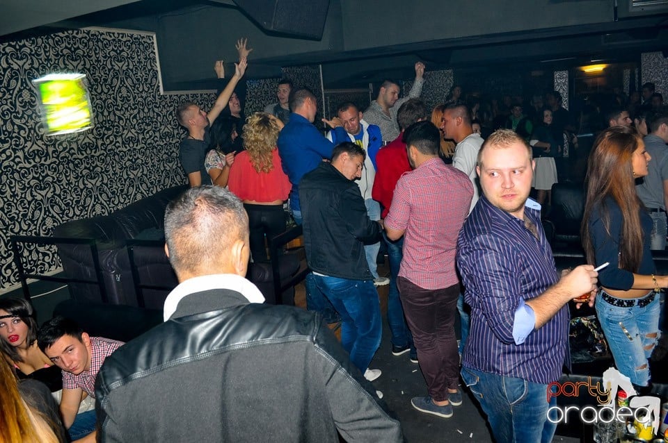 Petrecere cu Blaga de la Oradea în Club Life, 