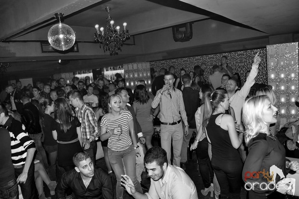 Petrecere cu Blaga de la Oradea în Club Life,