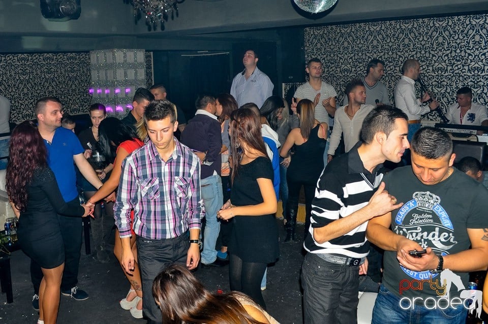 Petrecere cu Blaga de la Oradea în Club Life, 