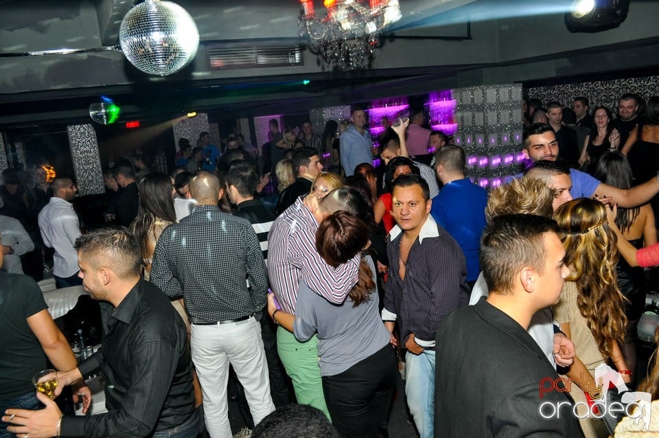 Petrecere cu Blaga de la Oradea în Club Life,