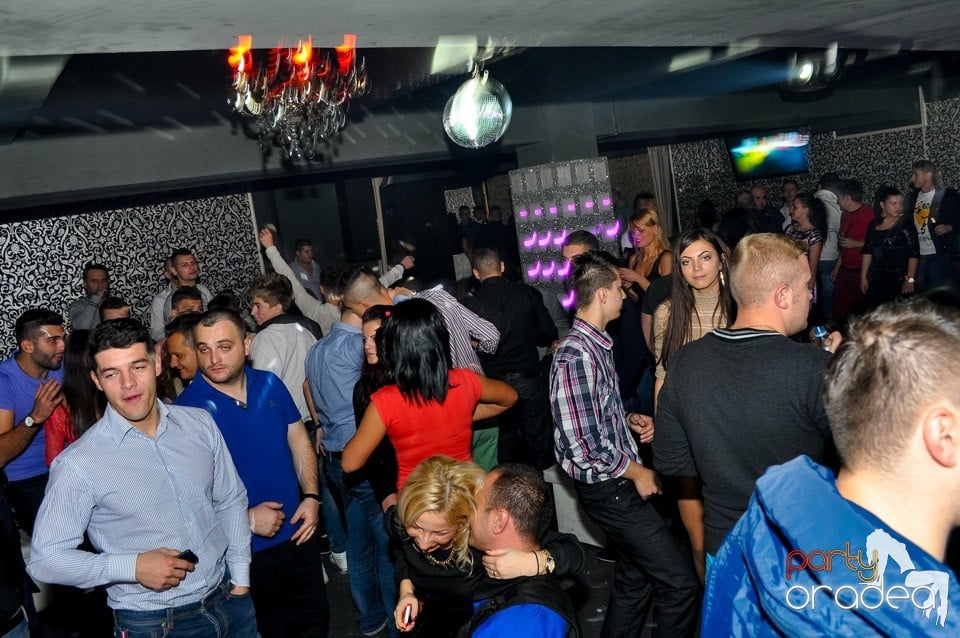Petrecere cu Blaga de la Oradea în Club Life,