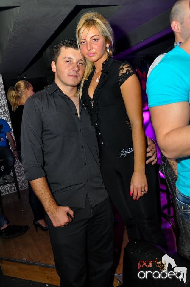 Petrecere cu Blaga de la Oradea în Club Life,