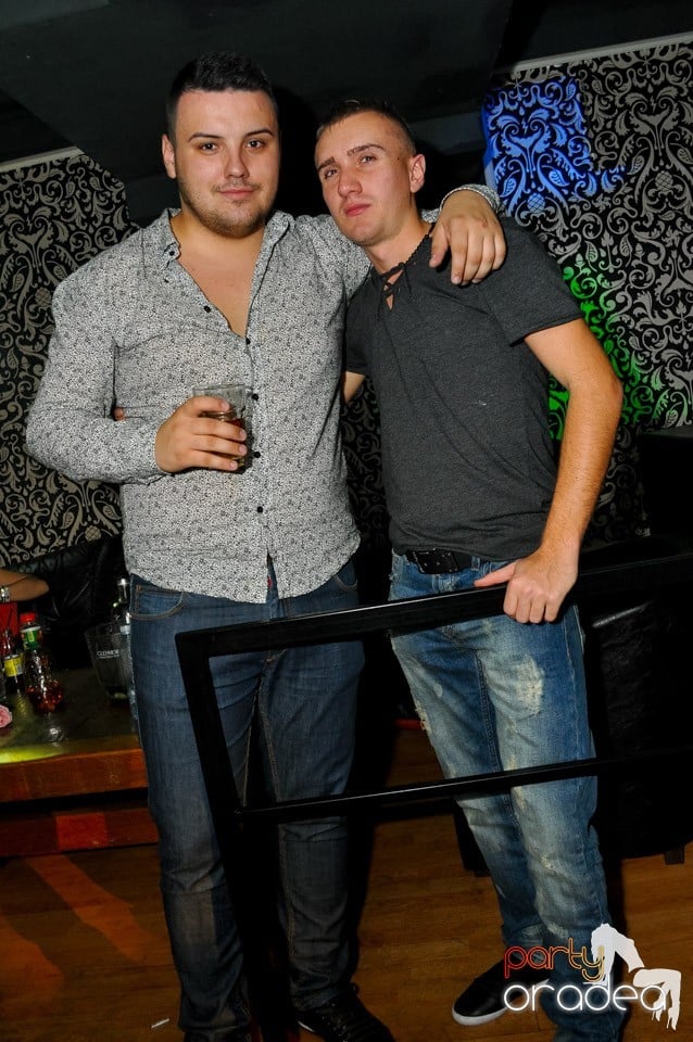 Petrecere cu Blaga de la Oradea în Club Life,
