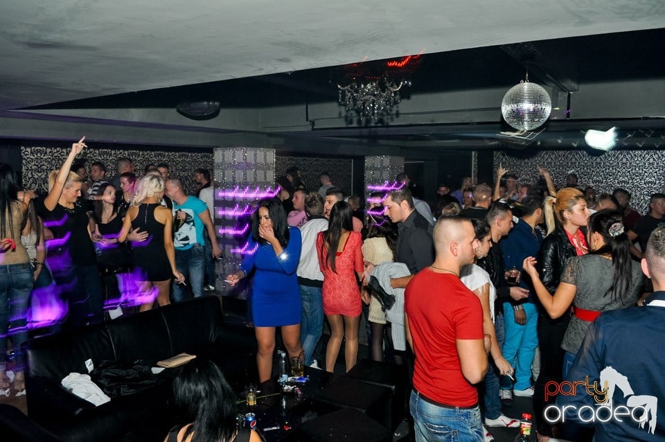 Petrecere cu Blaga de la Oradea în Club Life,