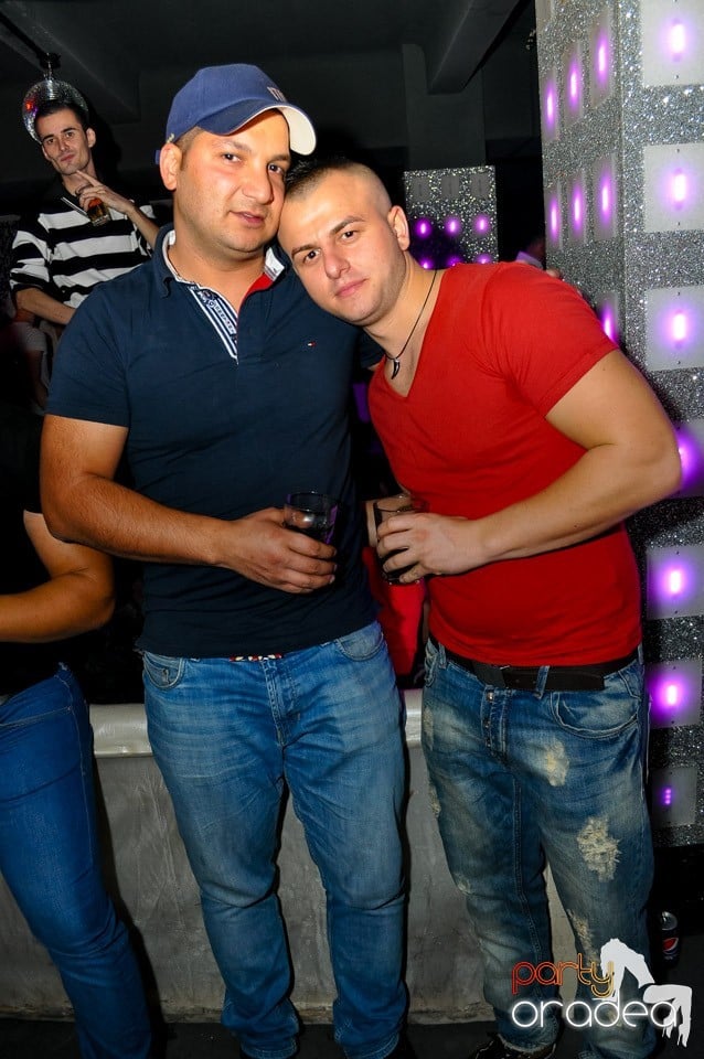 Petrecere cu Blaga de la Oradea în Club Life, 