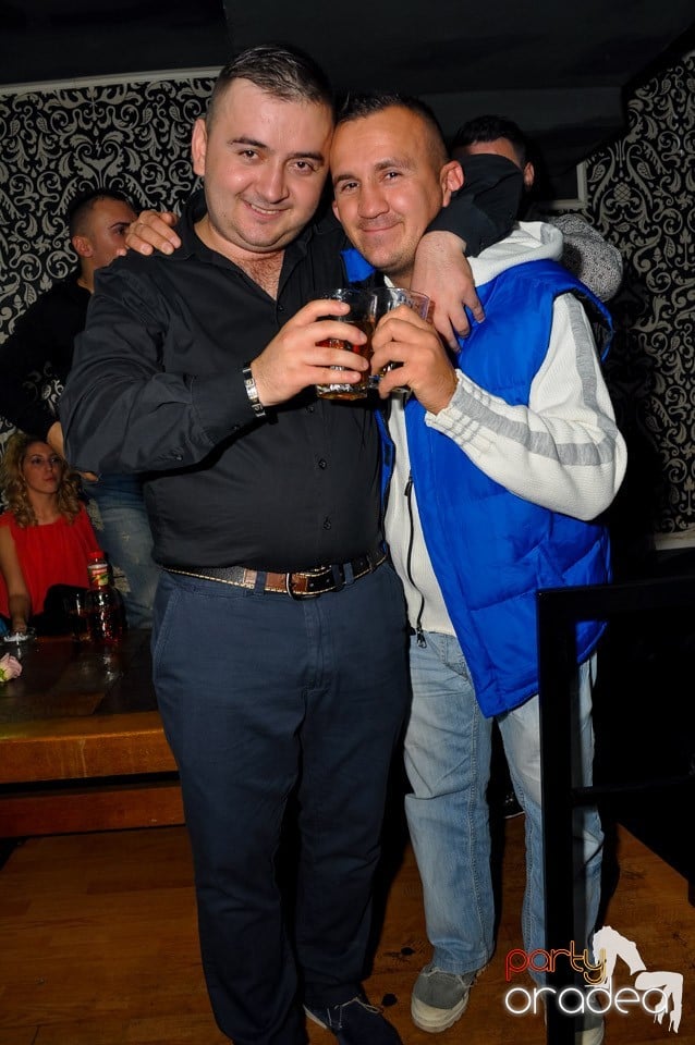 Petrecere cu Blaga de la Oradea în Club Life,