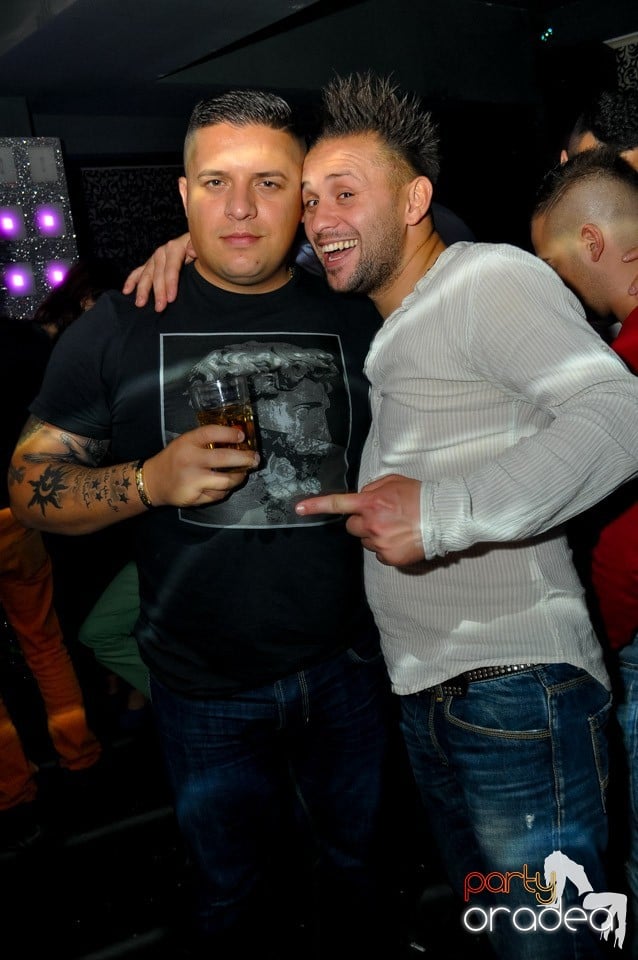 Petrecere cu Blaga de la Oradea în Club Life,