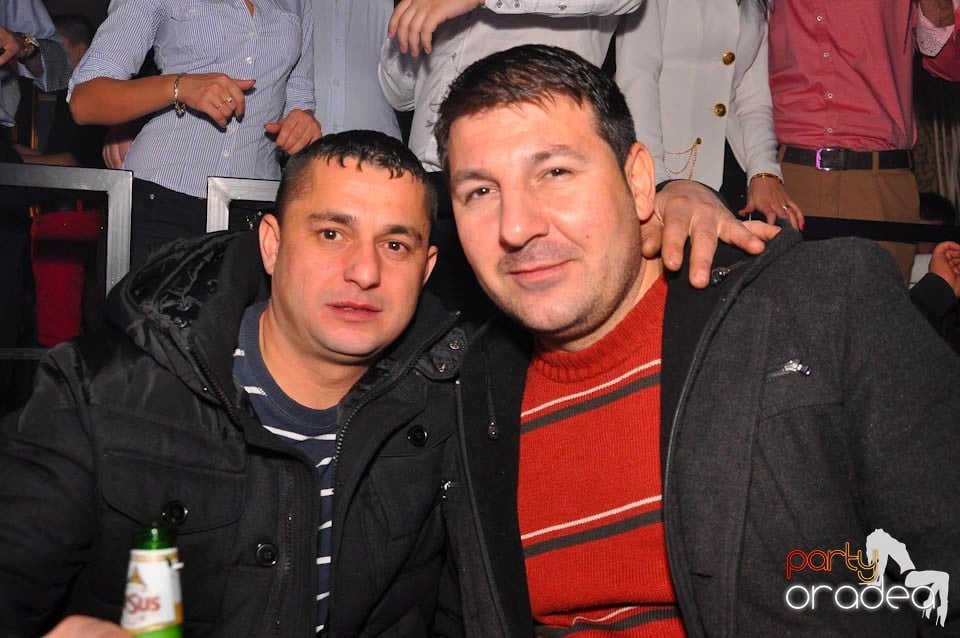 Petrecere cu Blaga de la Oradea în Life,