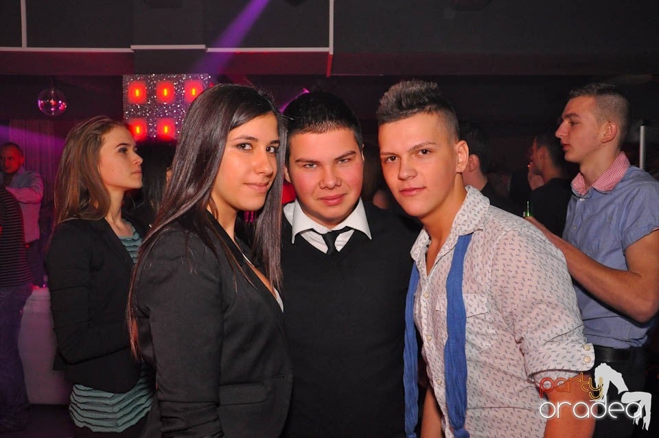 Petrecere cu Blaga de la Oradea în Life,