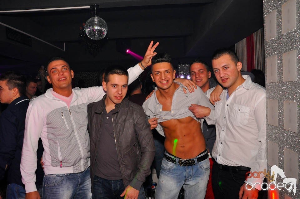 Petrecere cu Blaga de la Oradea în Life,
