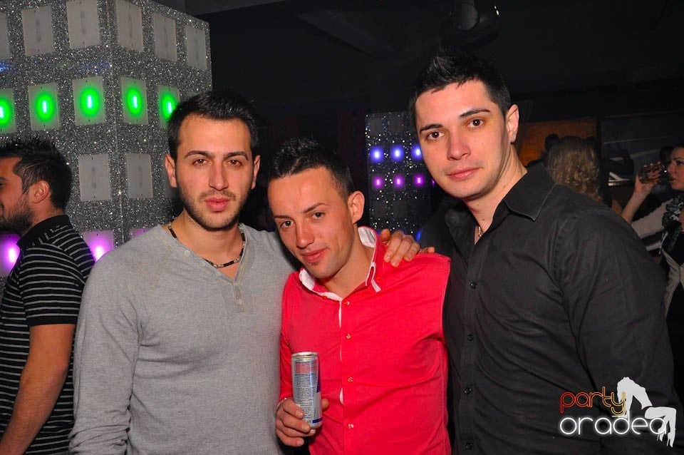 Petrecere cu Blaga de la Oradea în Life,