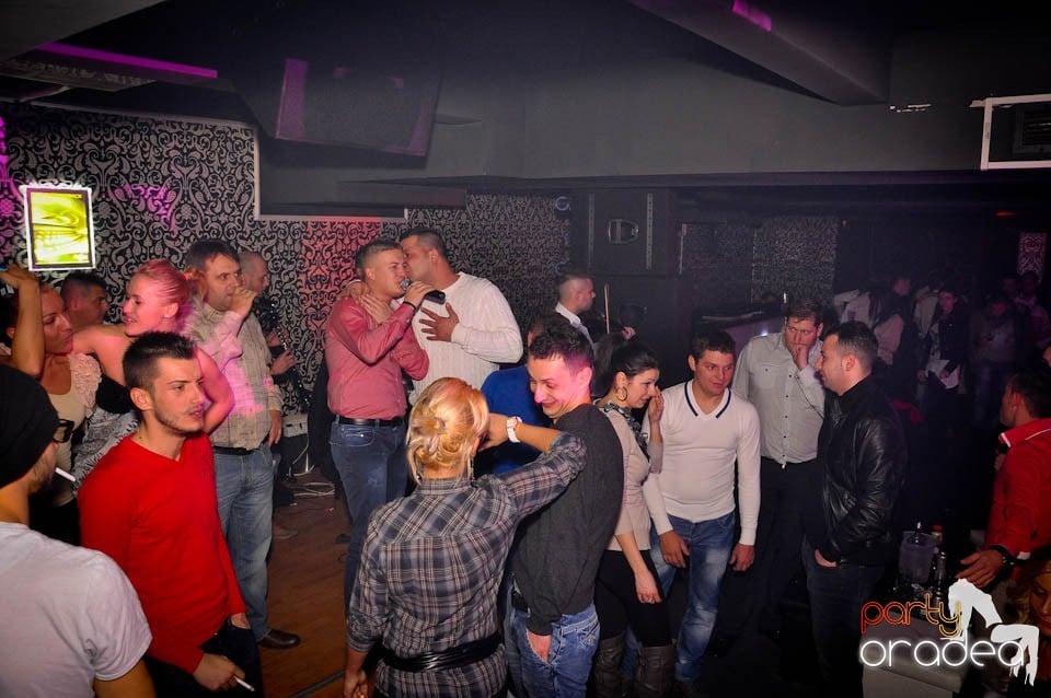 Petrecere cu Blaga de la Oradea în Life,