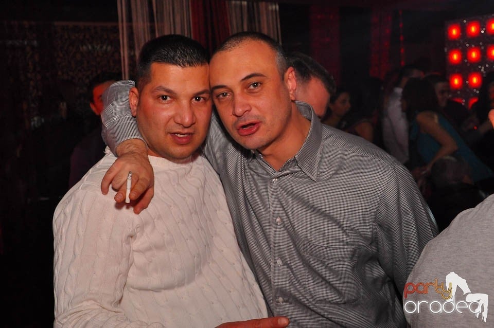 Petrecere cu Blaga de la Oradea în Life,