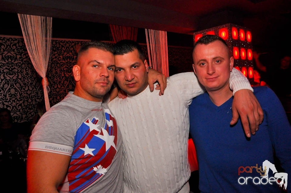 Petrecere cu Blaga de la Oradea în Life,